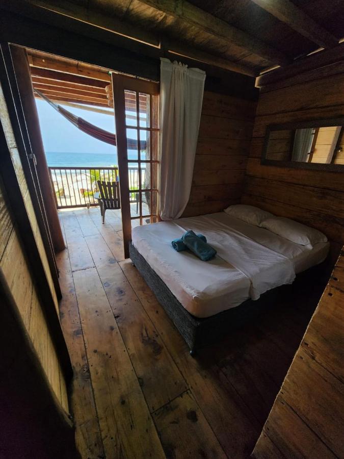 El Almendron Beach Hostel Guachaca ภายนอก รูปภาพ